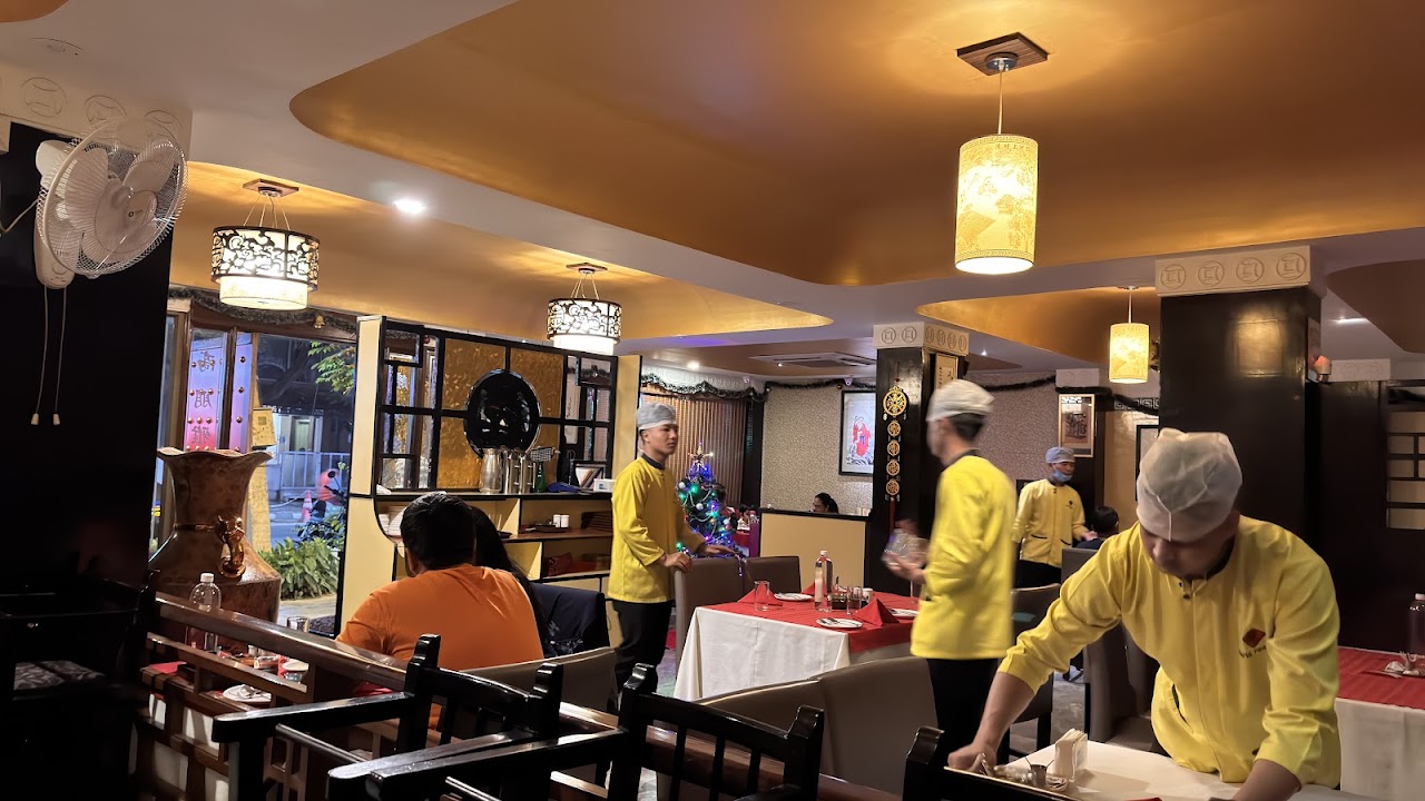 China Pearl, photo 5 of 8 posted by diners