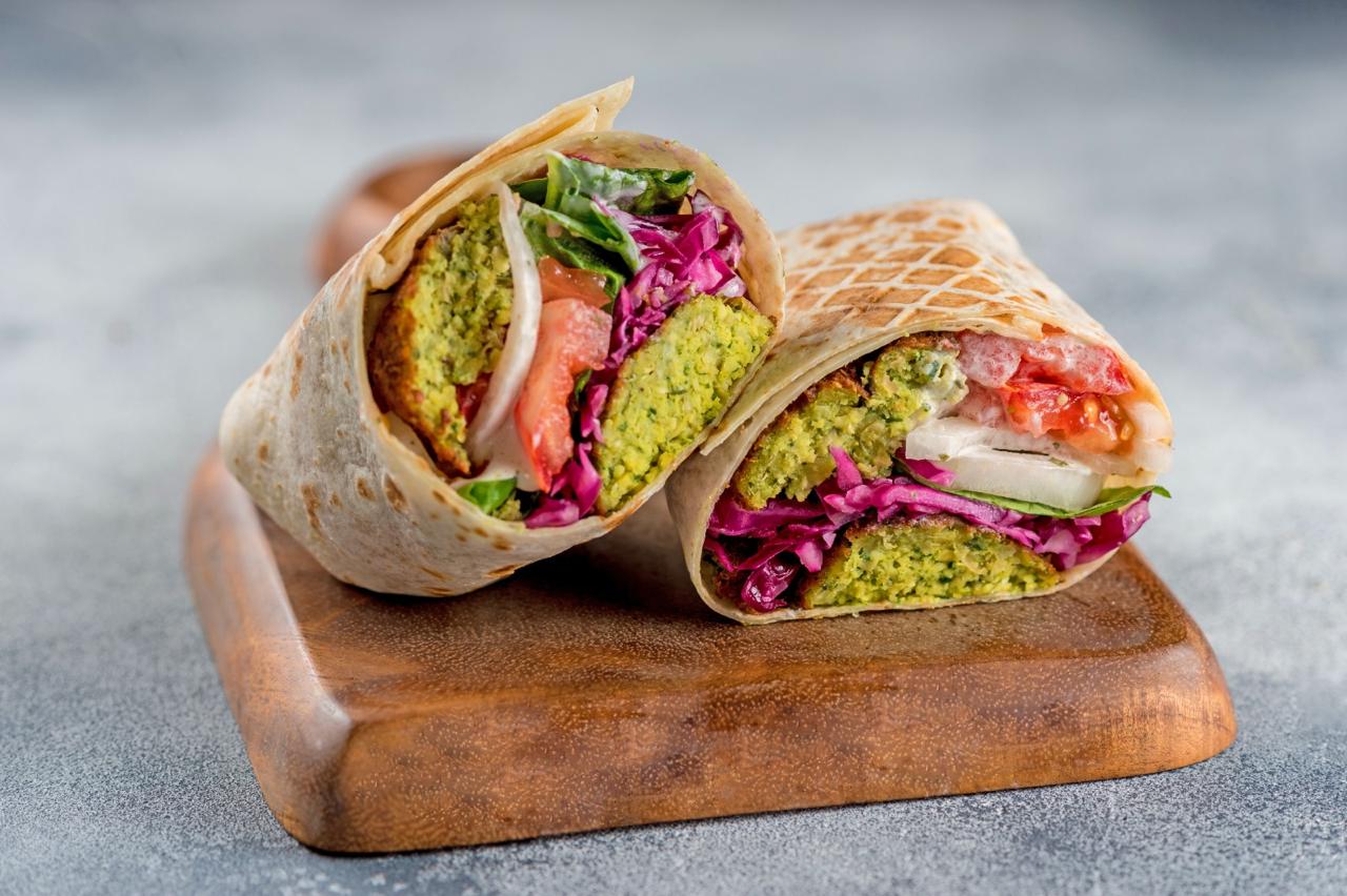 Falafel at DONER & GYROS