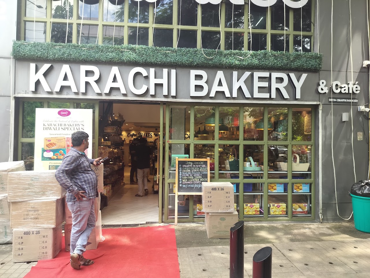 Karachi Bakery - Indiranagar bangalore, photo 5 of 8 posted by diners