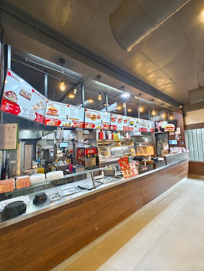Chilli Cheese Chicken Fillet Burger at Leon's Burgers & Wings HSR Layout
