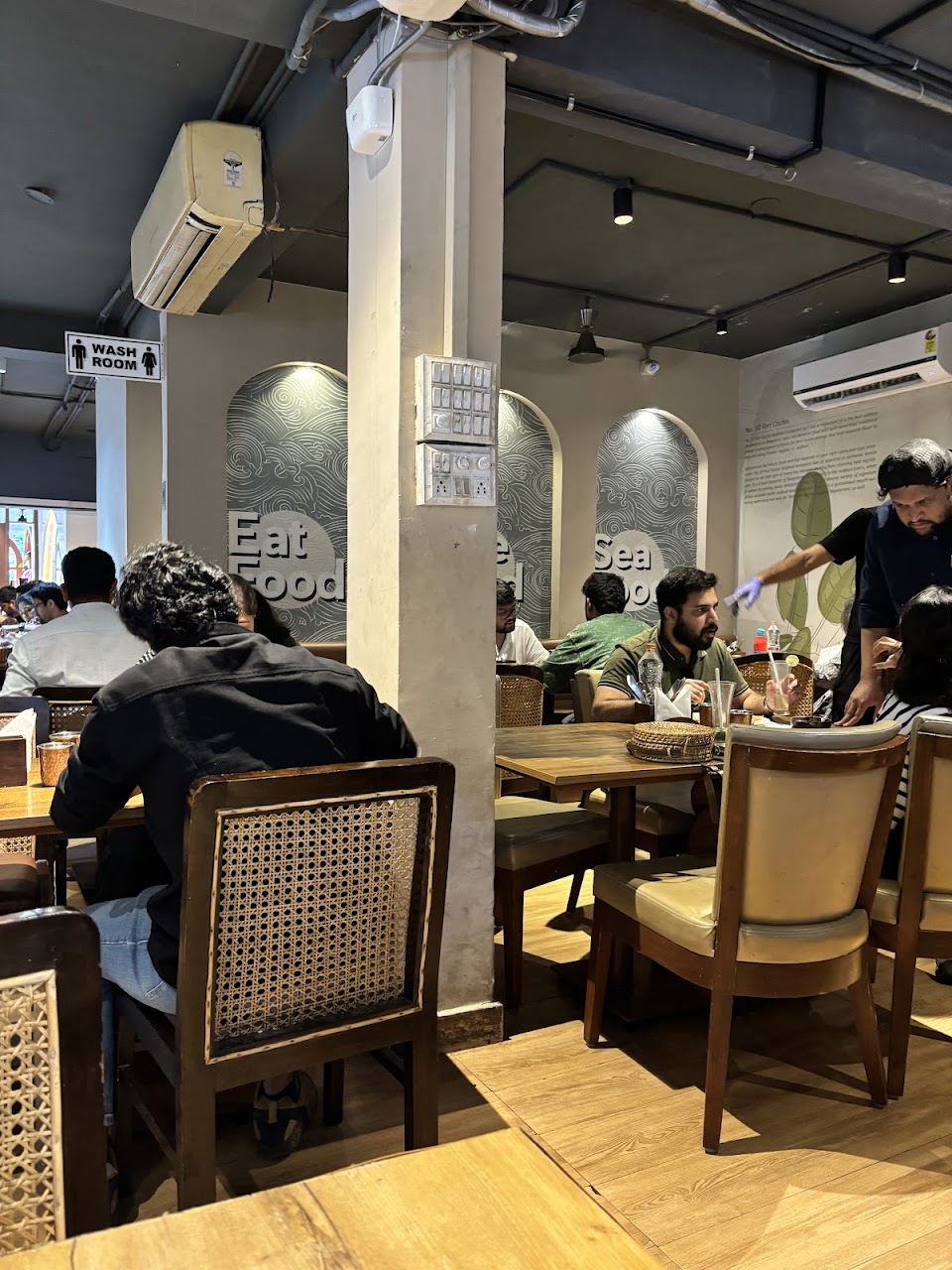 No.10 Fort Cochin - Seafood Restaurant in Indiranagar, Bangalore, photo 5 of 8 posted by diners