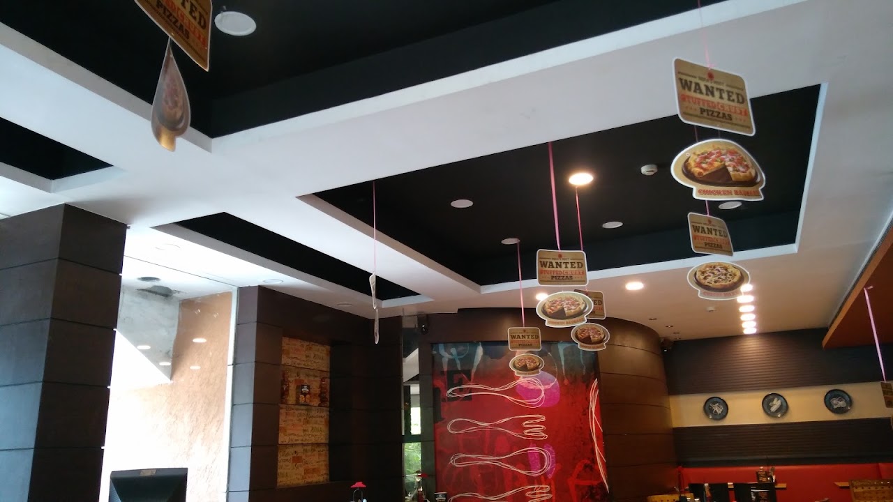 Pizza Hut | Koramangla, Bangalore, photo 1 of 8 posted by diners