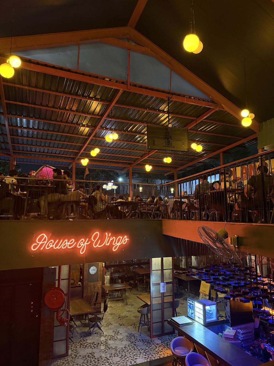 Plan B x Hangover HSR, photo 3 of 8 posted by diners