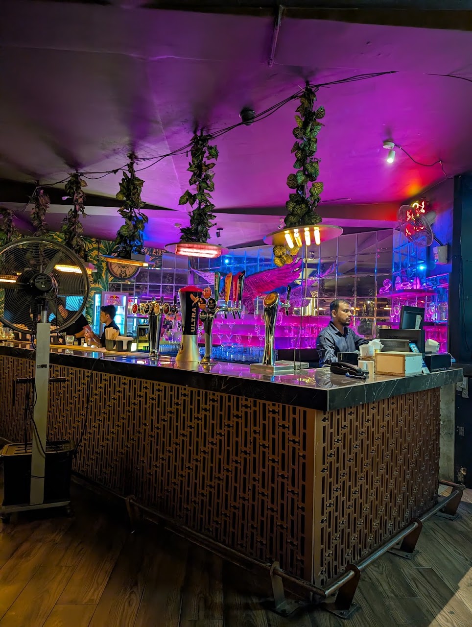 Plan B x Hangover XL Koramangala, photo 4 of 8 posted by diners