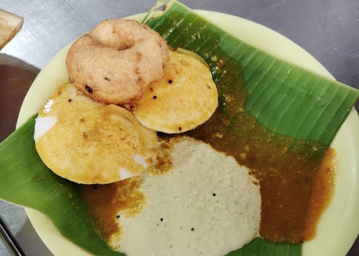 Idli at Pooja Dosa Camp