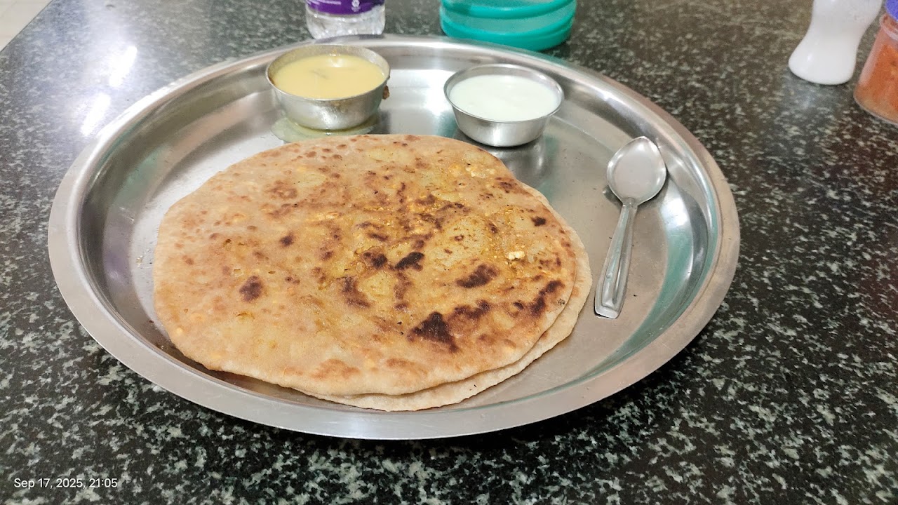 Shree Thali, photo 2 of 8 posted by diners