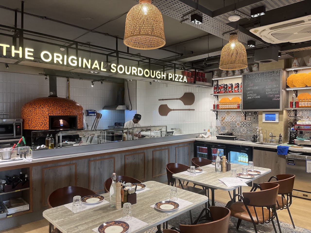 Si Nonna's - The Original Sourdough Pizza | Koramangala | Bengaluru, photo 6 of 8 posted by diners