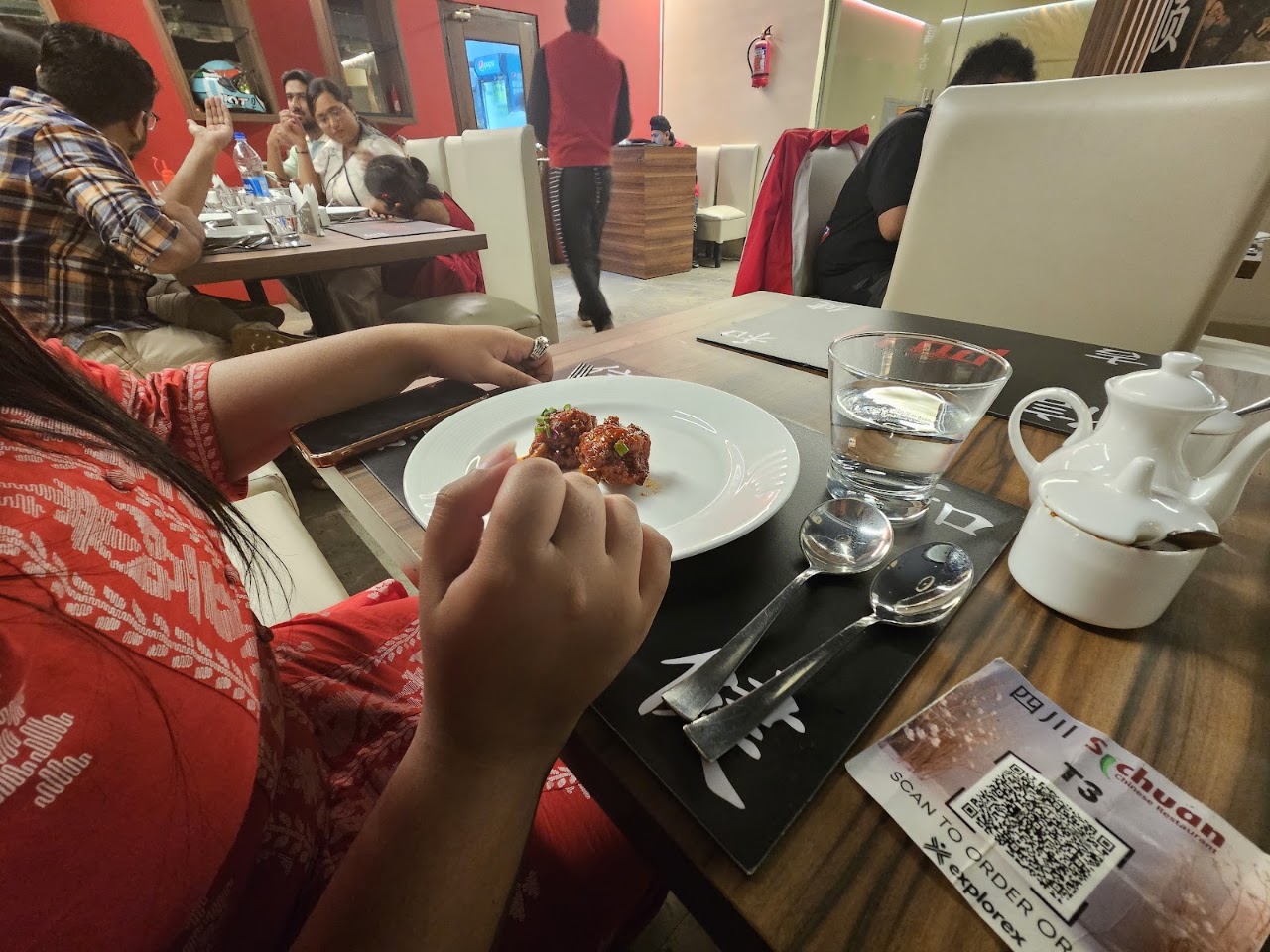 Sichuan Chinese RestoBar, photo 5 of 8 posted by diners