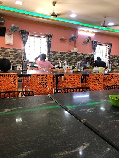 Sri Annapoorna Devi Andhra Deluxe Mess & Caterers, photo 5 of 7 posted by diners