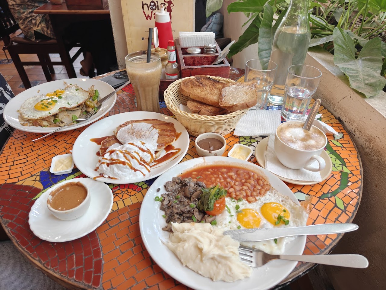 Porky Hole 9 Yards Hash at The Hole In The Wall Cafe